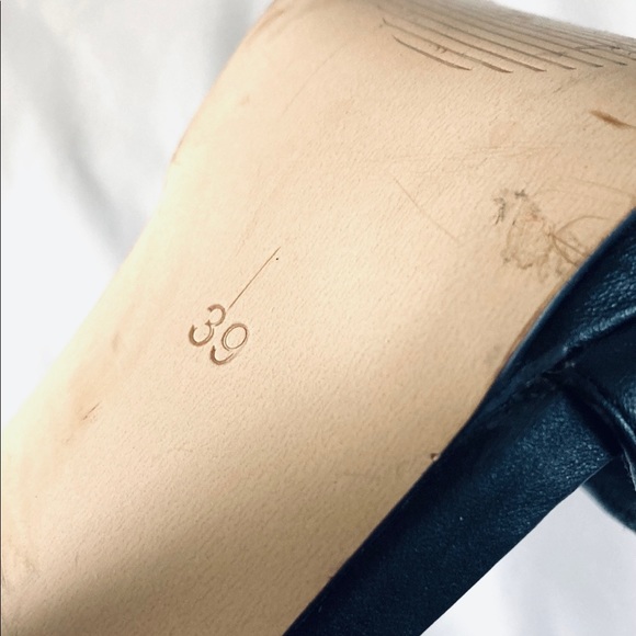 STEVE MADDEN leather silver studded open toe heeled Sandals w Ankle band.SIZE 39 - Picture 9 of 10